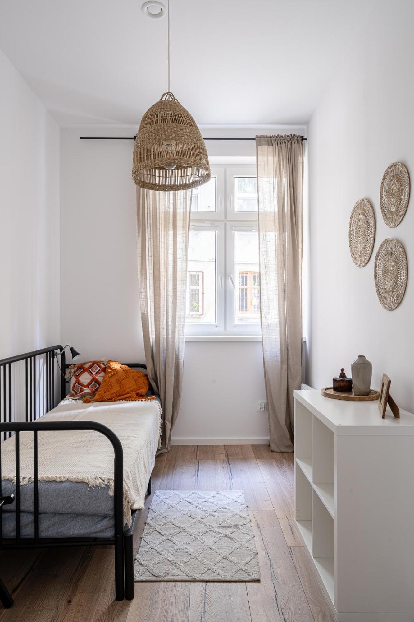 Rentplanet - Cybulskiego Apartament